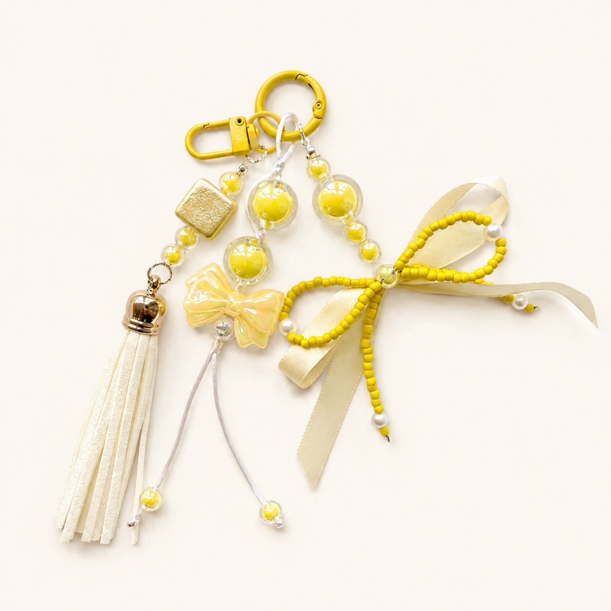 Lemon Pearl Bow